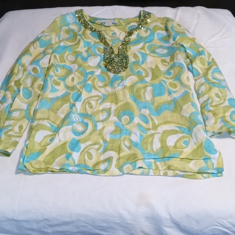Lucy & Laurel womens 100% linen top